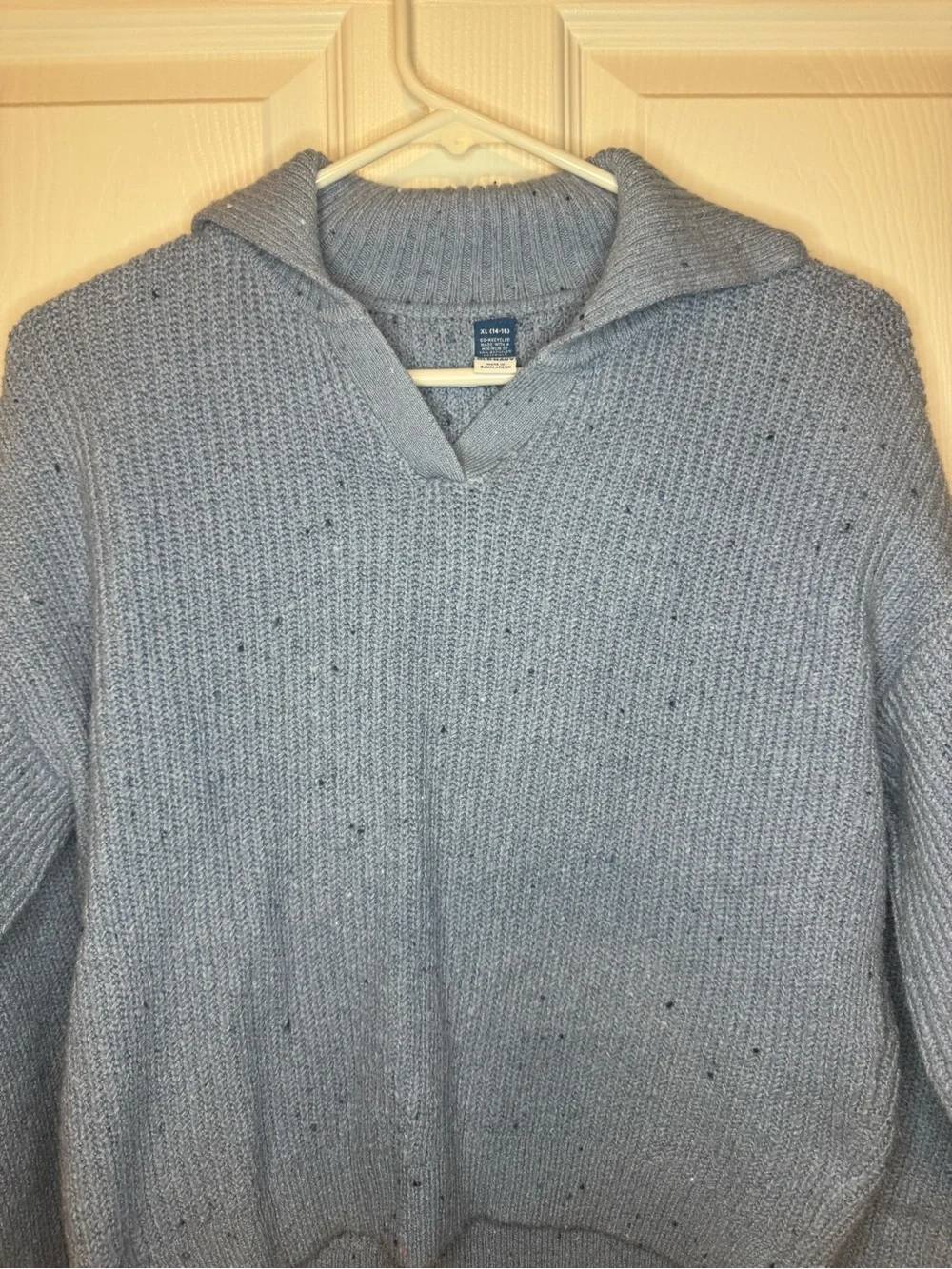 Old Navy Kids Light Blue V-Neck Knit Pullover Sweater XL